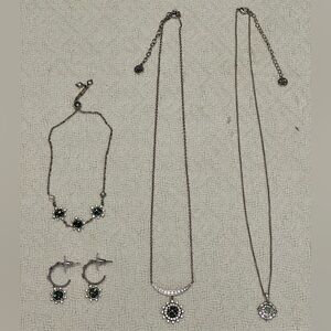 Elegant Silver Bomb Party Brand Jewelry Set, Like New